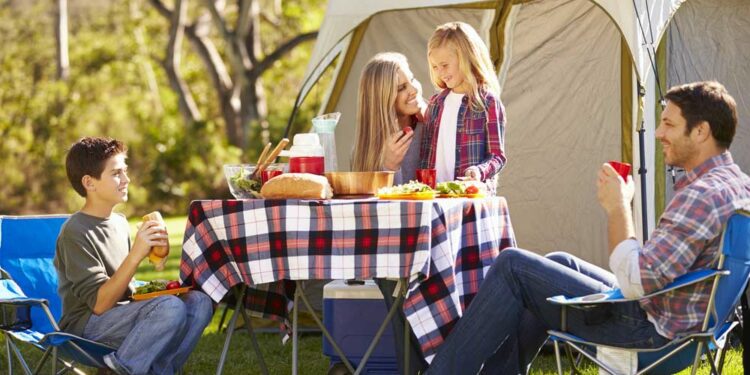 Familienzelt (depositphotos.com)